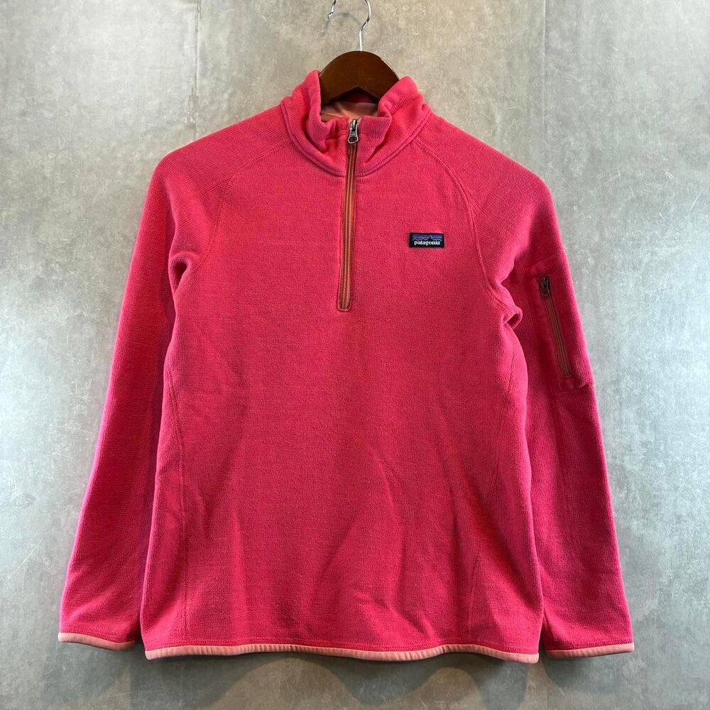 Patagonia Women's Pink and Red Sweatshirt
